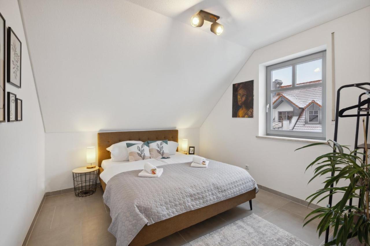 Smooth Living Apartments Augsburg Lechhausen - Free Parking Eksteriør bilde